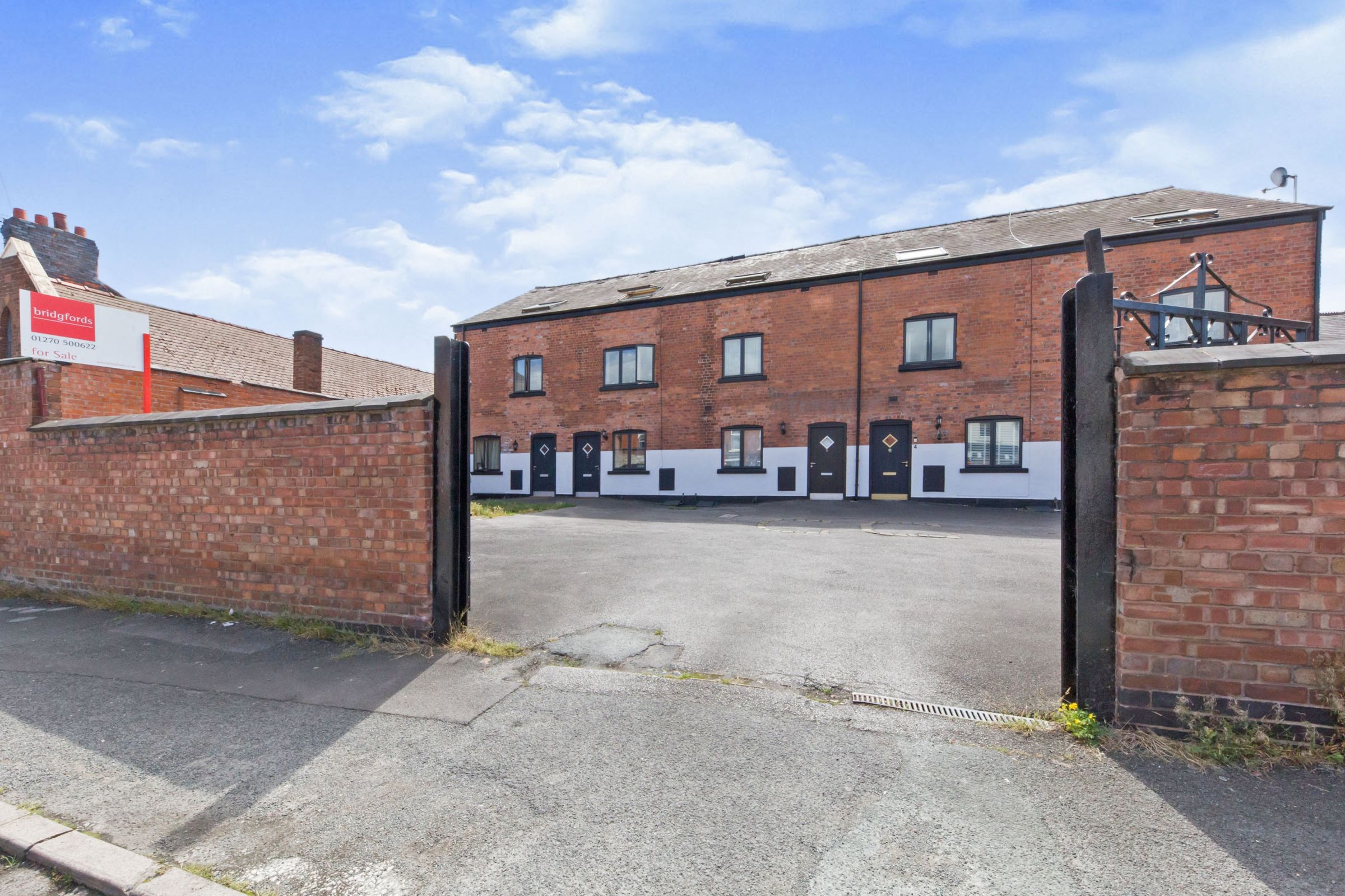 3 bed mews house for sale in Derrington Avenue, Crewe CW2 Zoopla