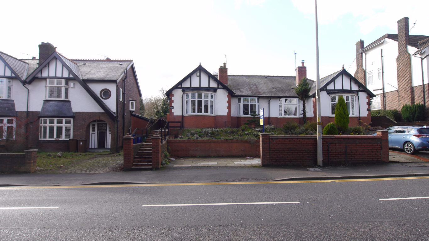 2 bed bungalow to rent in Orrell Road, Orrell, Wigan WN5 Zoopla