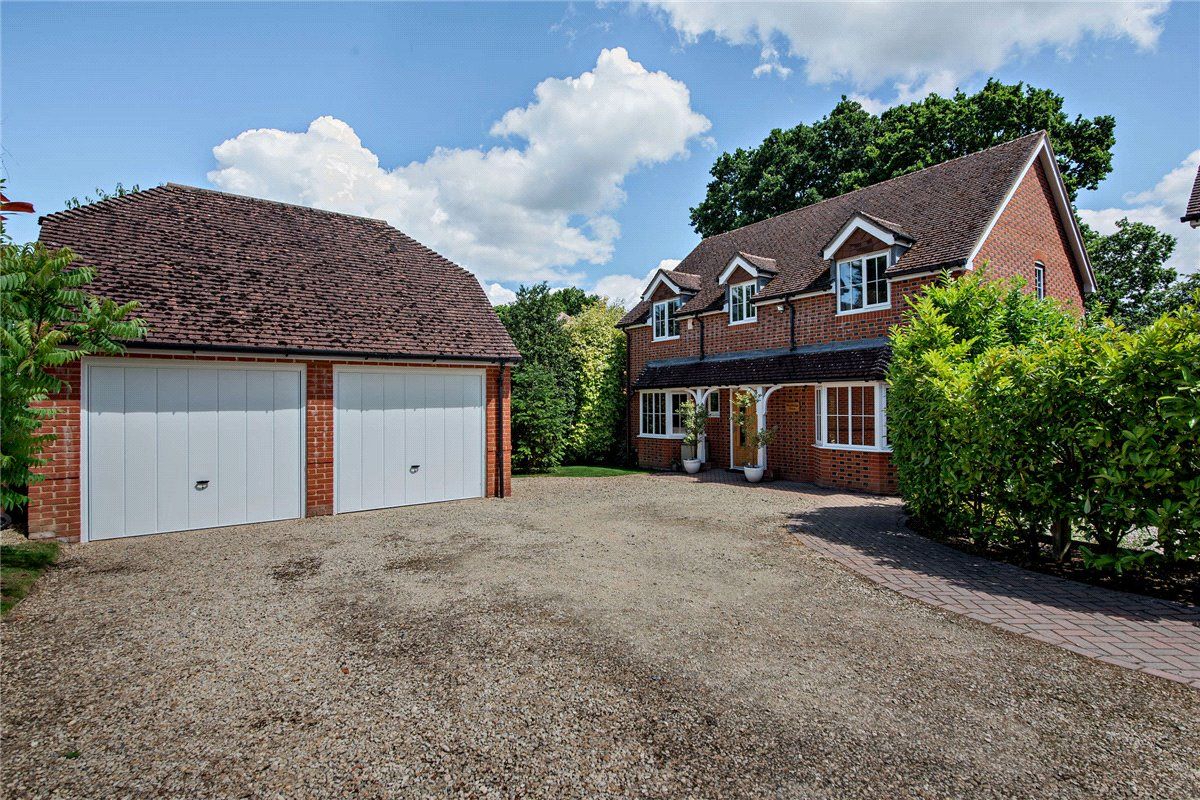 4 bed detached house for sale in Gore End Road, Ball Hill, Newbury