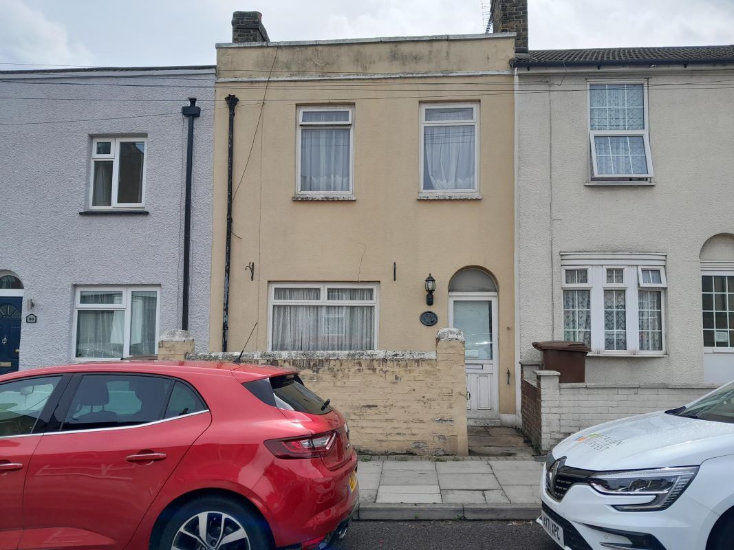 3 bed terraced house for sale in 88 Saunders Street, Gillingham, Kent