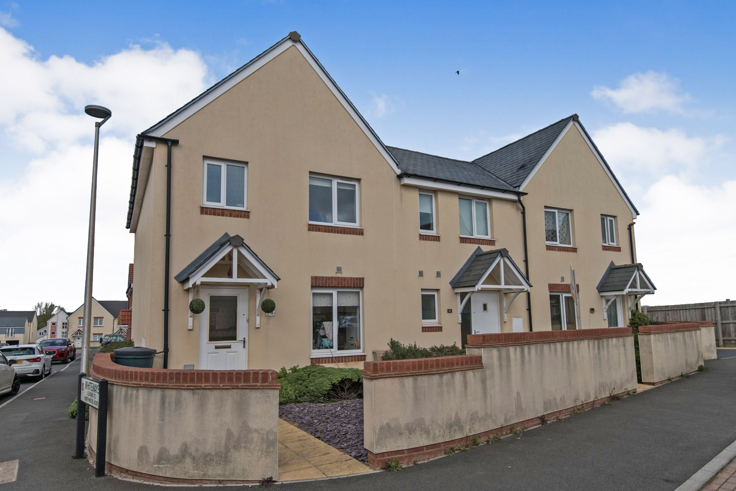 3 bed semidetached house for sale in Shareford Way, Cranbrook, Exeter