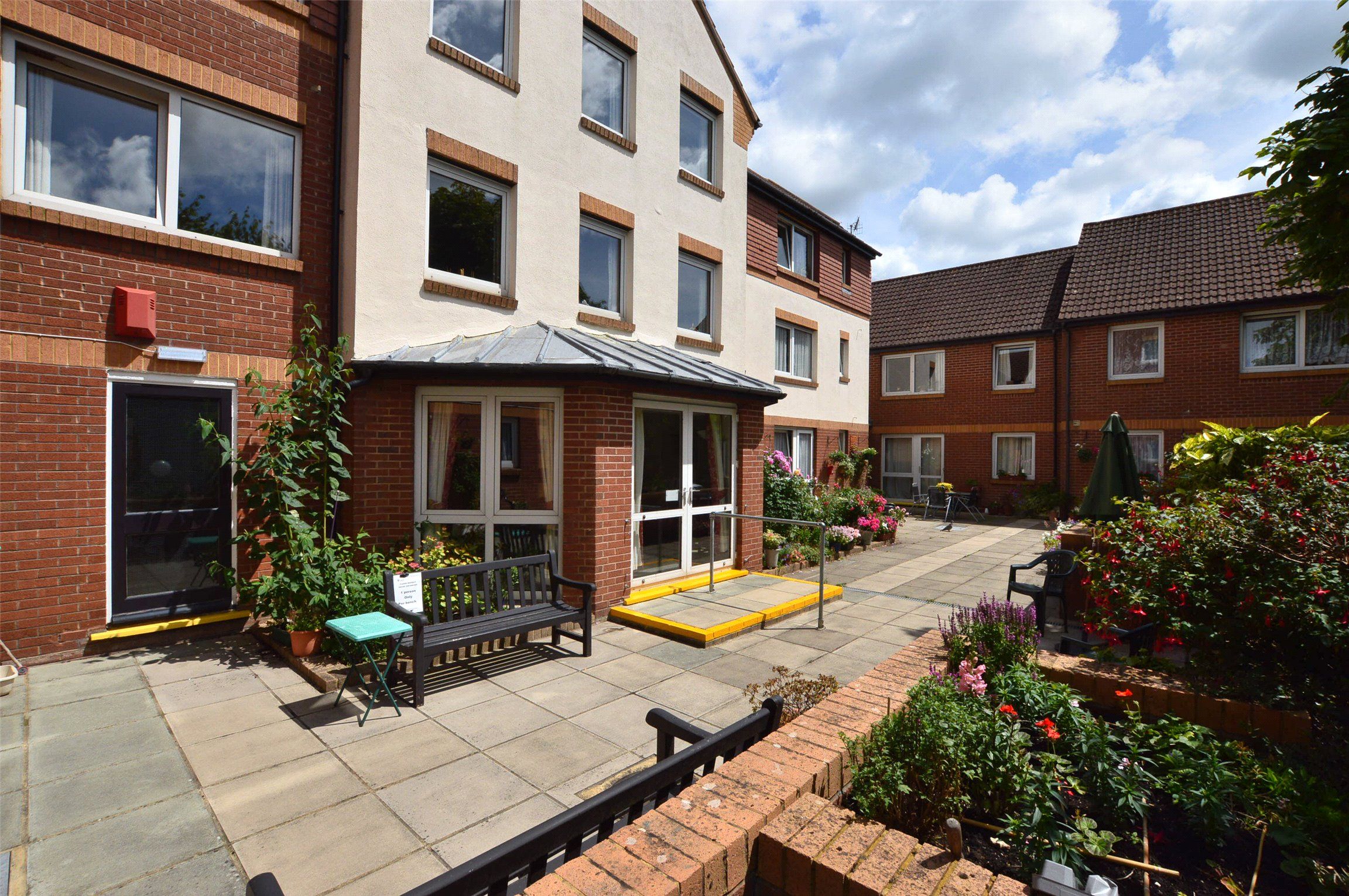 Redlin Court, Linkfield Lane, Redhill, Surrey RH1  