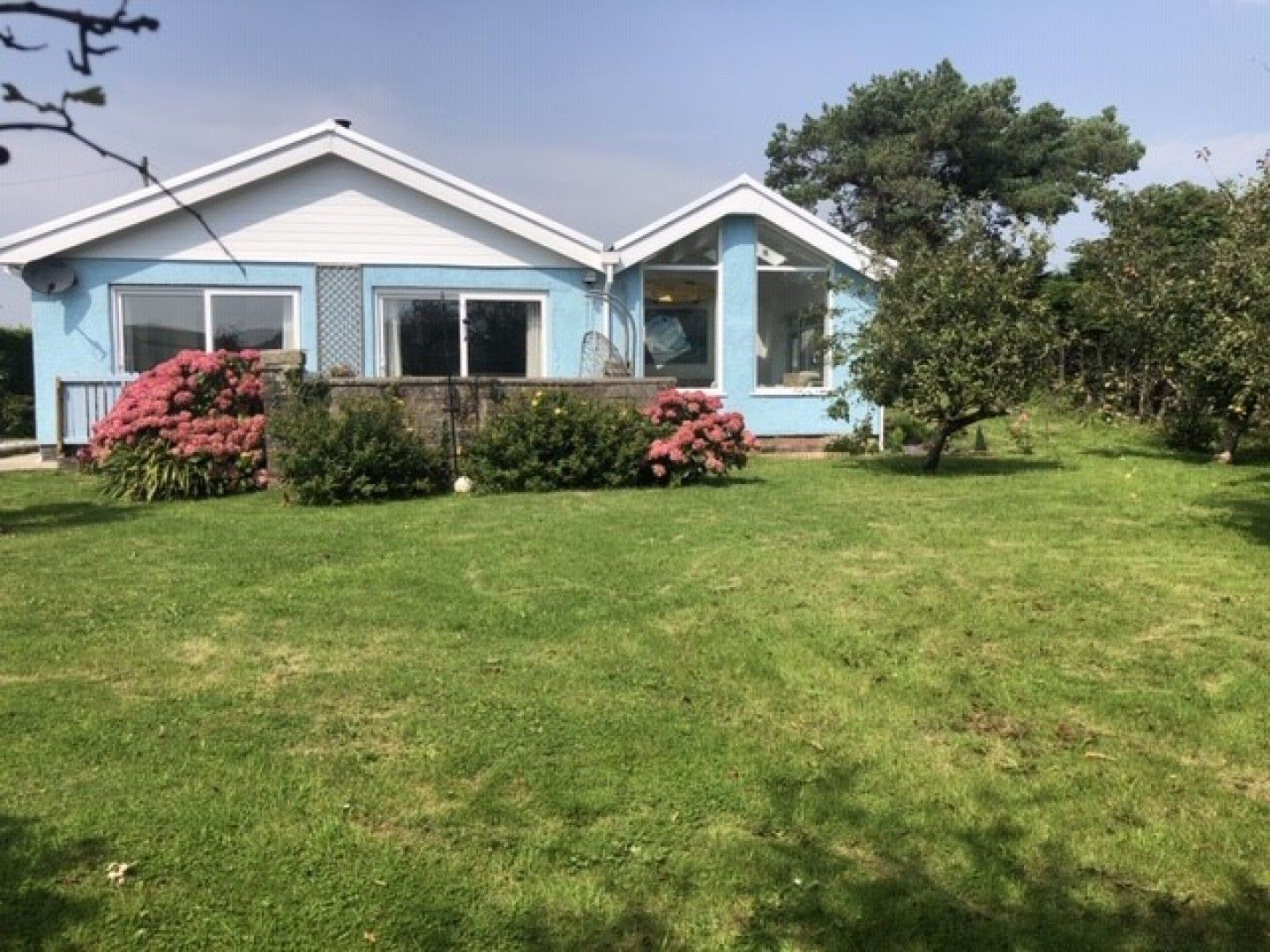 4 bed detached bungalow for sale in 98 Pencaerfenni Park, Crofty