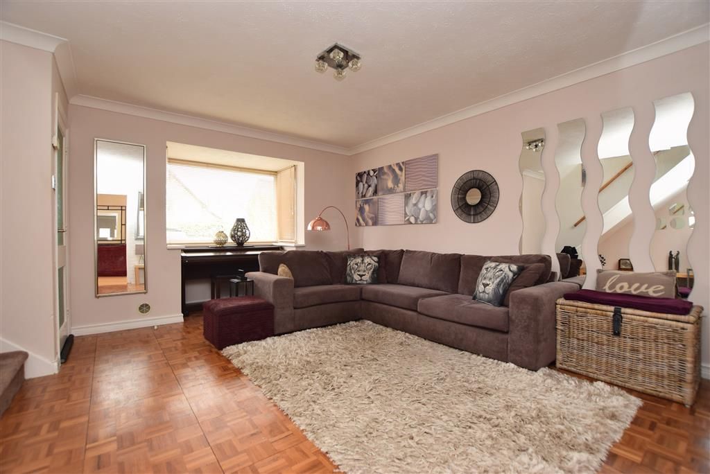 Woodend Close, Three Bridges, Crawley, West Sussex RH10  