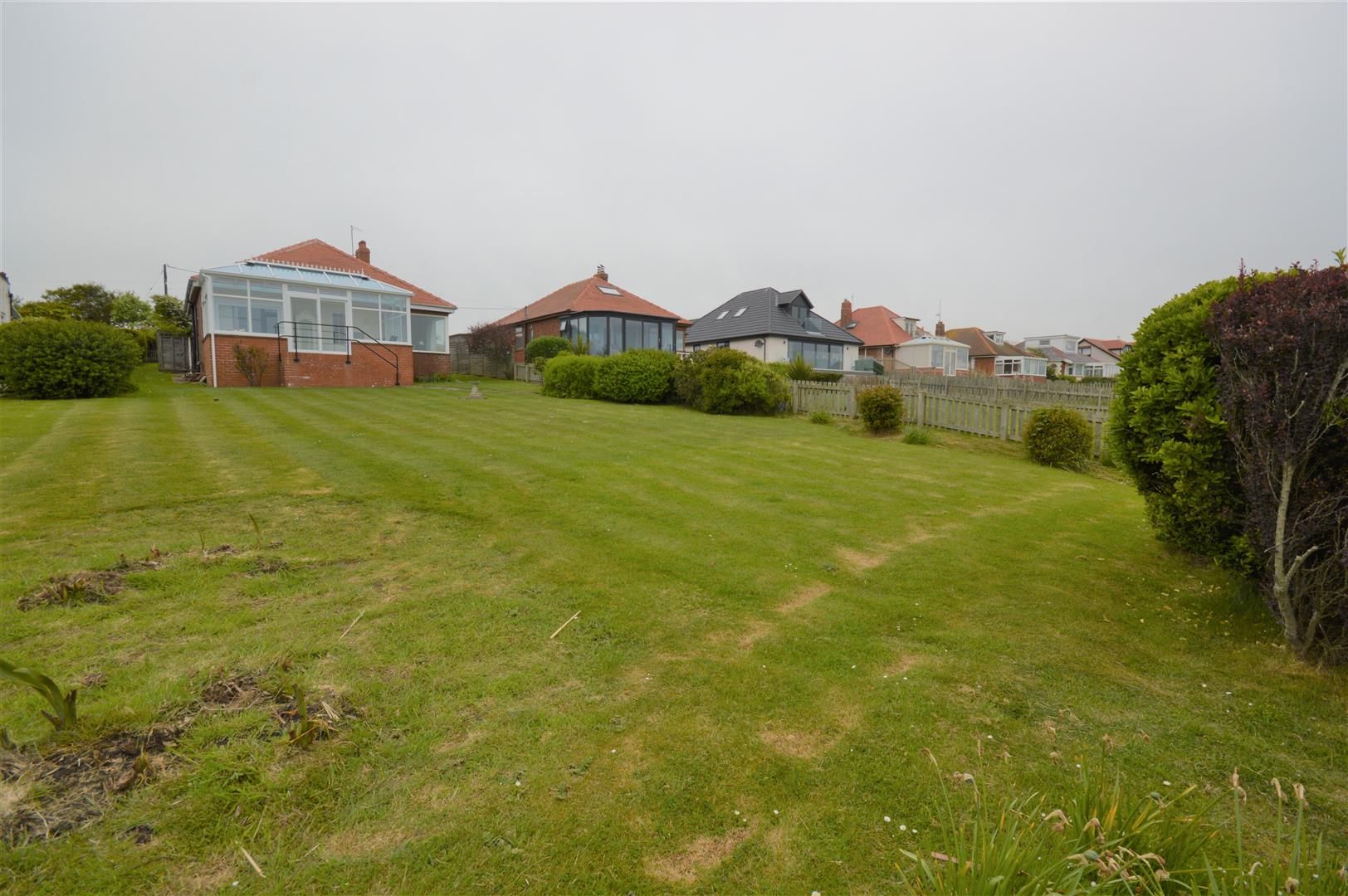 3 bed detached bungalow for sale in Gap Road, Hunmanby Gap, Filey