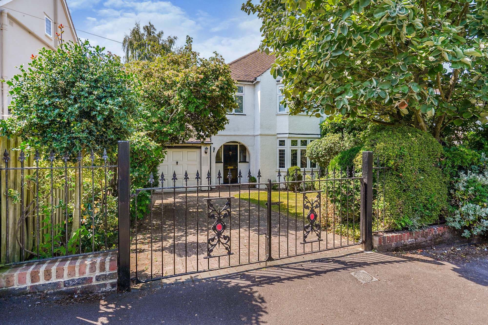 3 bed semidetached house for sale in Staunton Road, Headington, Oxford