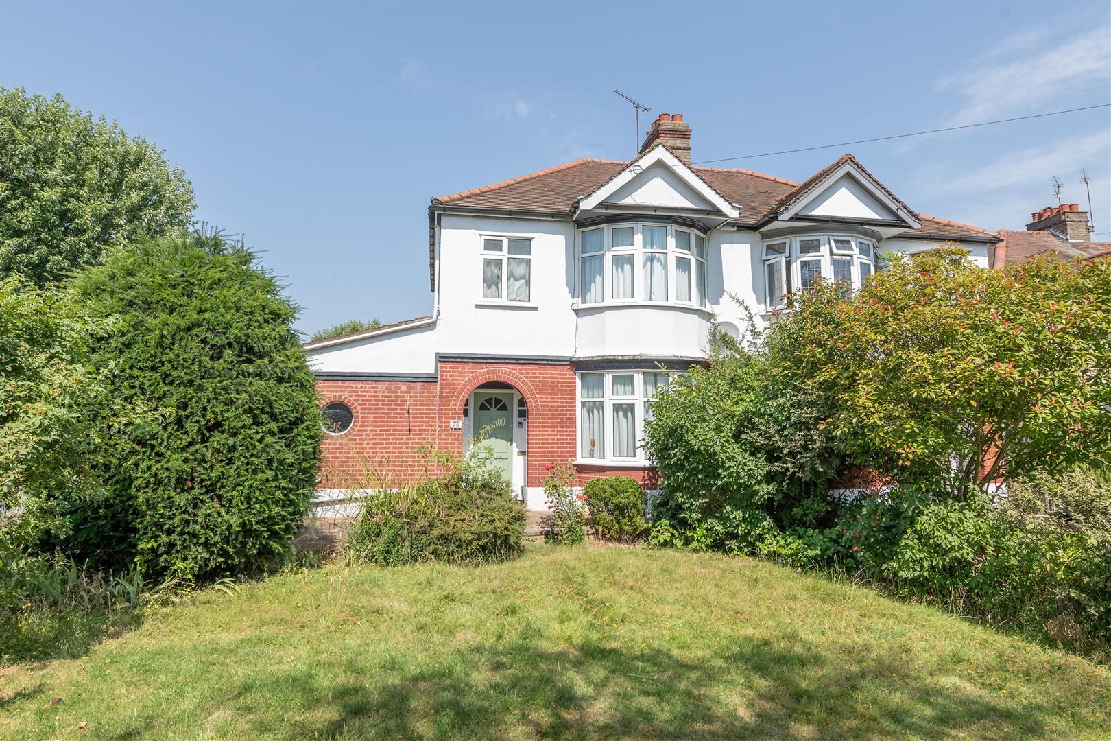 4 bed semidetached house for sale in Oak Hill Crescent, Woodford Green