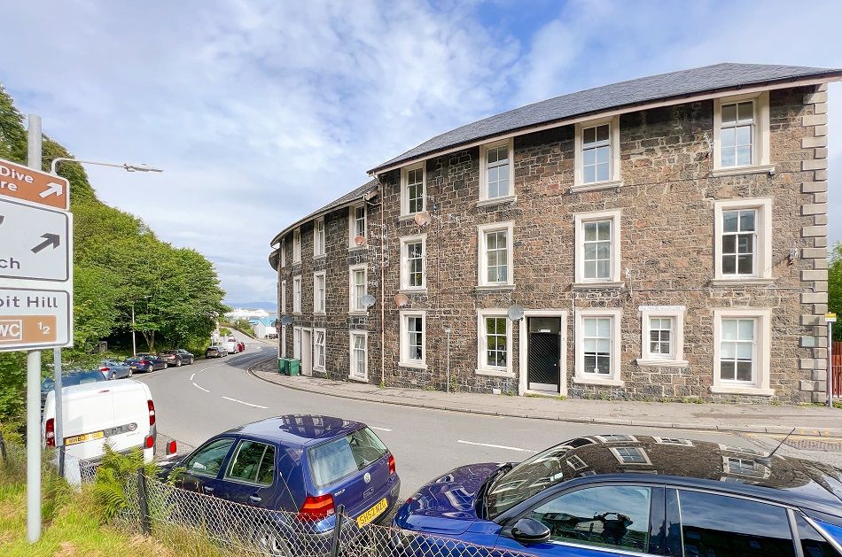 1 bed flat for sale in 8B Alma Crescent, Oban, Argyll, 4Lt, Oban PA34