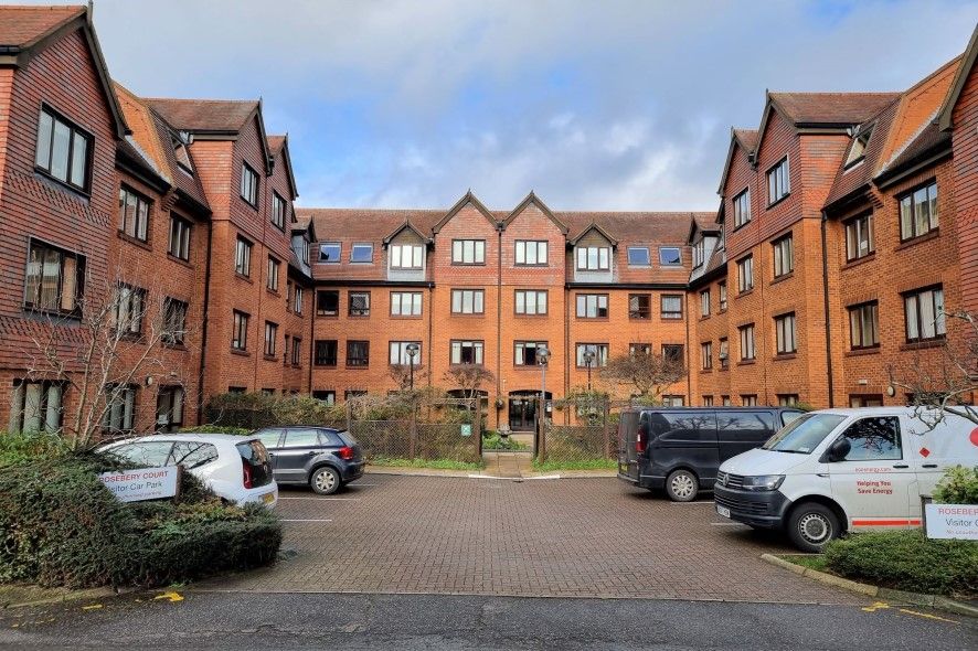 16 Rosebery Court Leighton Buzzard Bedfordshire LU7  