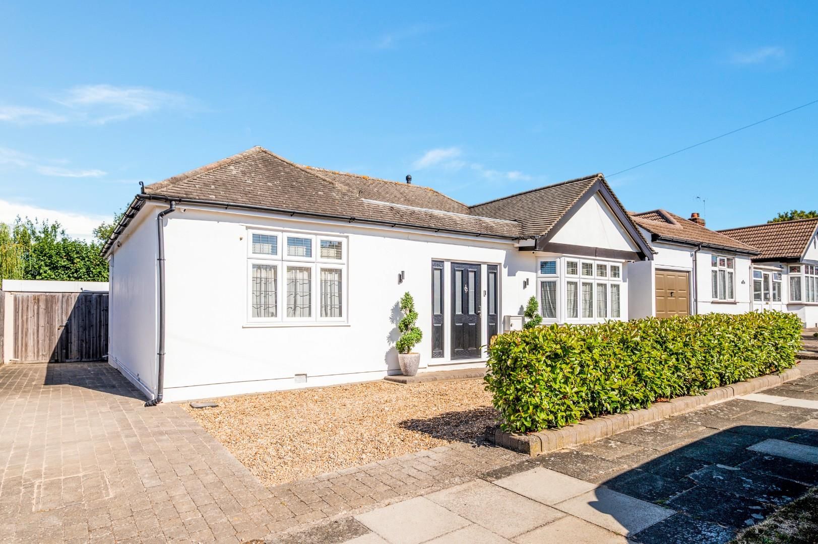 4 bed detached bungalow for sale in Mavis Avenue, Ewell, Epsom KT19 Zoopla