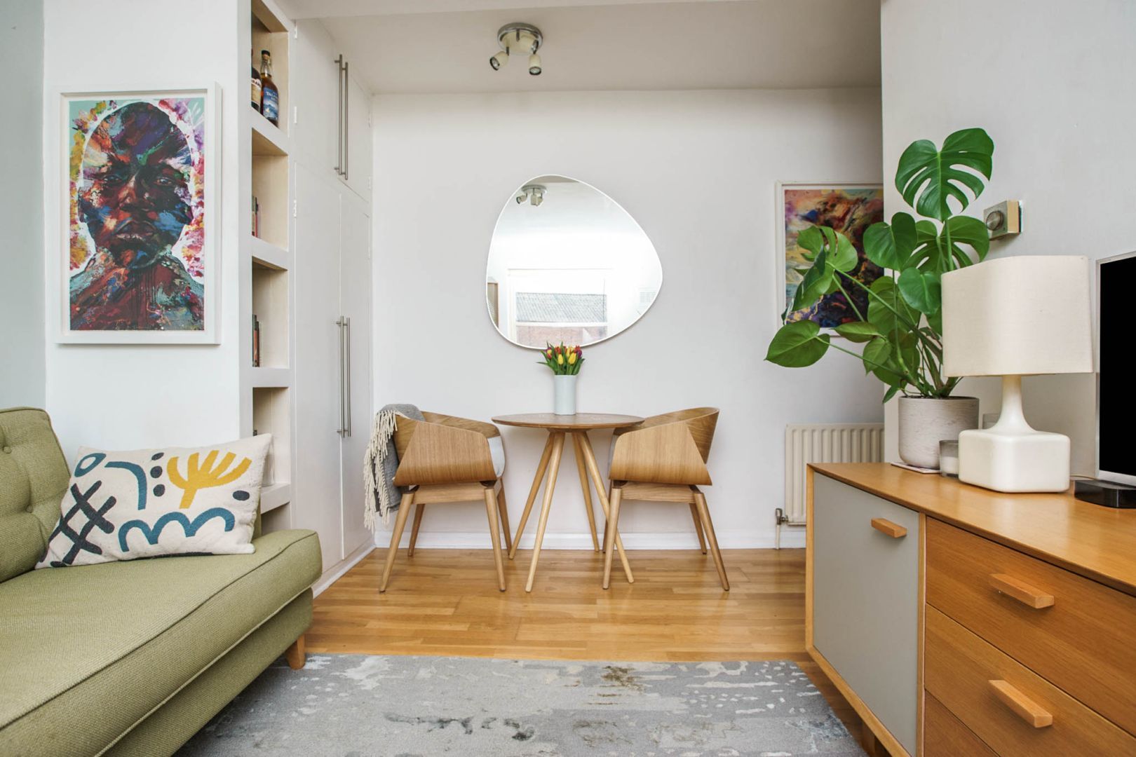 16 Cleveland Way, London E1  