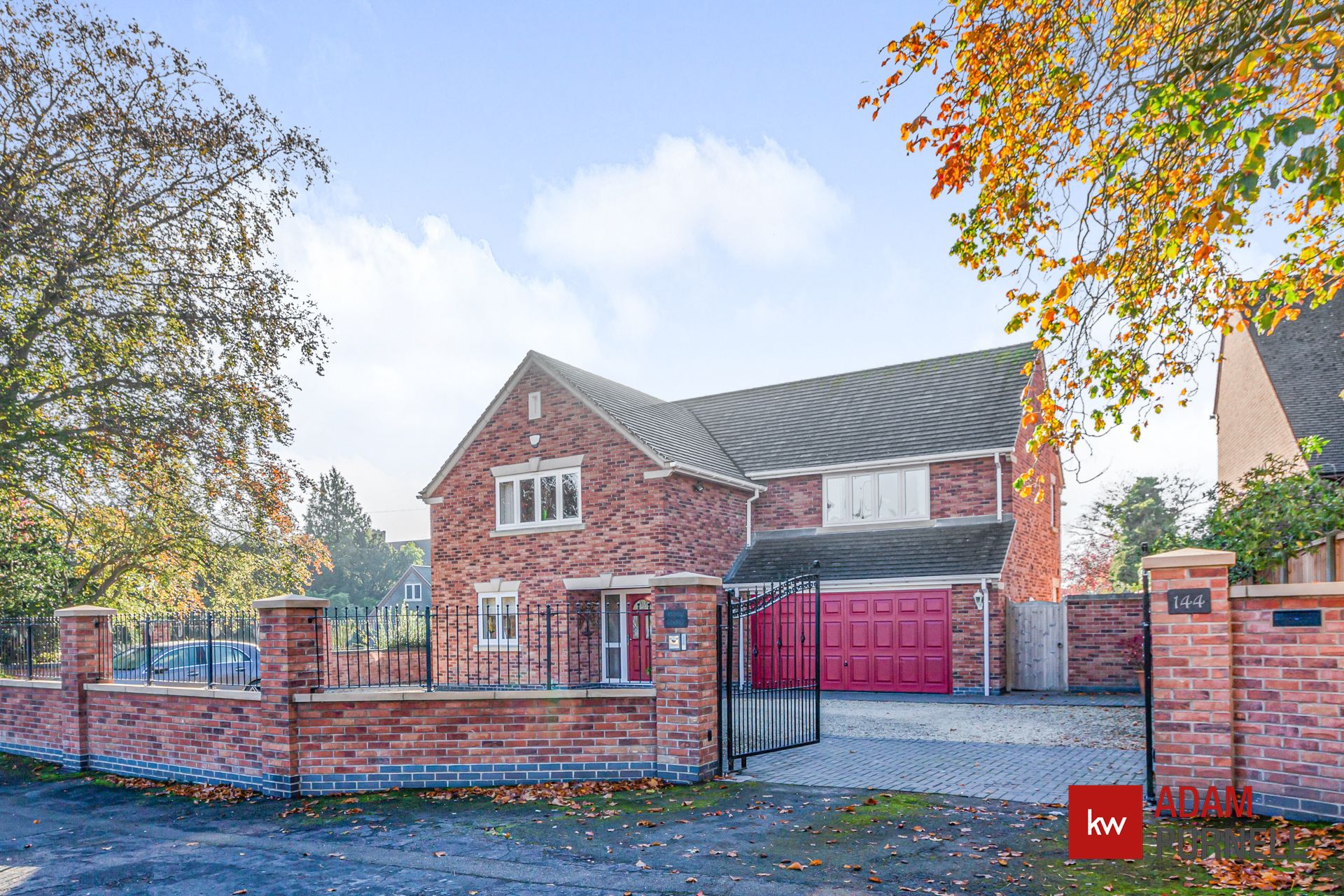 5 bed detached house for sale in Shilton Road, Barwell, Leicestershire