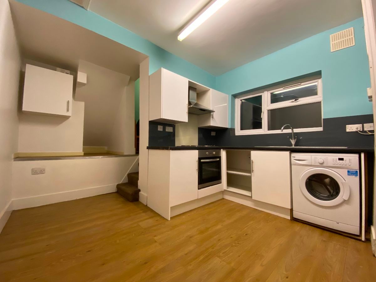 1 bed flat to rent in Lea Bridge Road, London E10 Zoopla