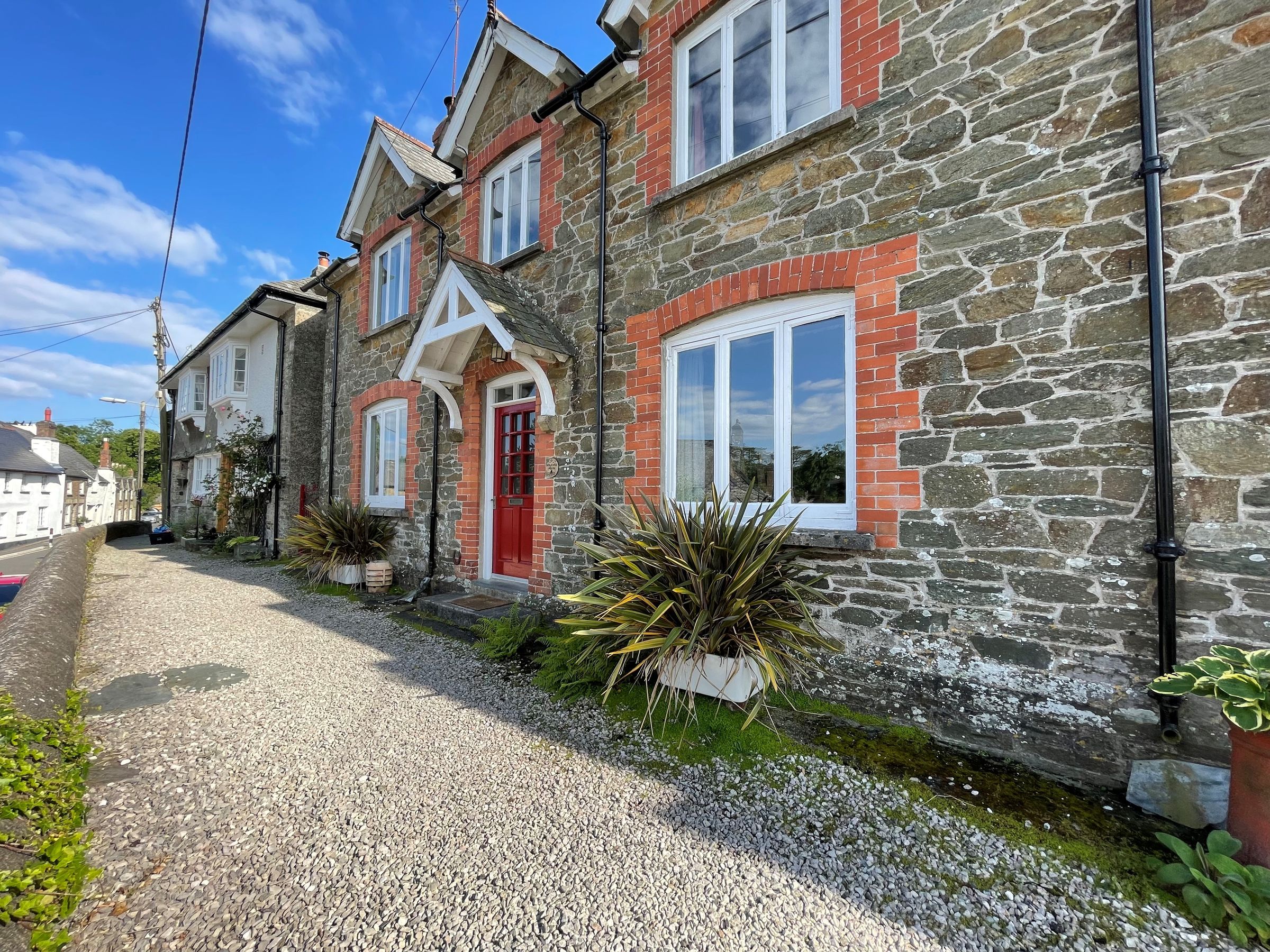 5 bed semidetached house for sale in Eliot Terrace, St. Germans