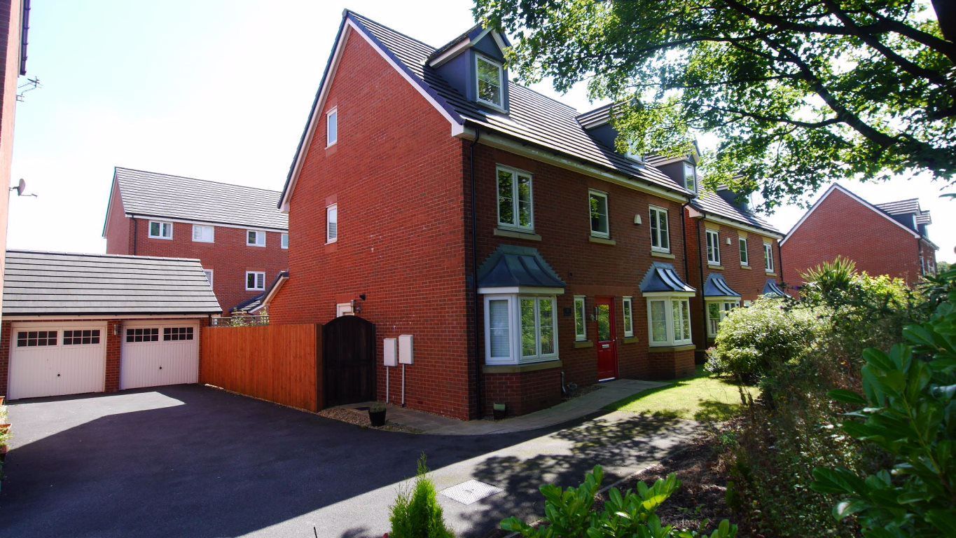 5 bed detached house to rent in Hartley Green Gardens, Billinge, Wigan WN5 Zoopla