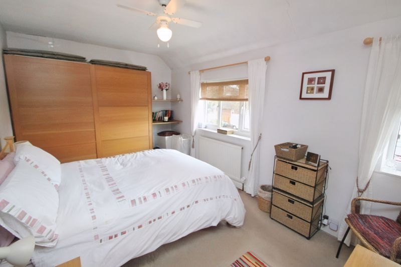 2 bed semidetached house for sale in Fassetts Road, Loudwater, High