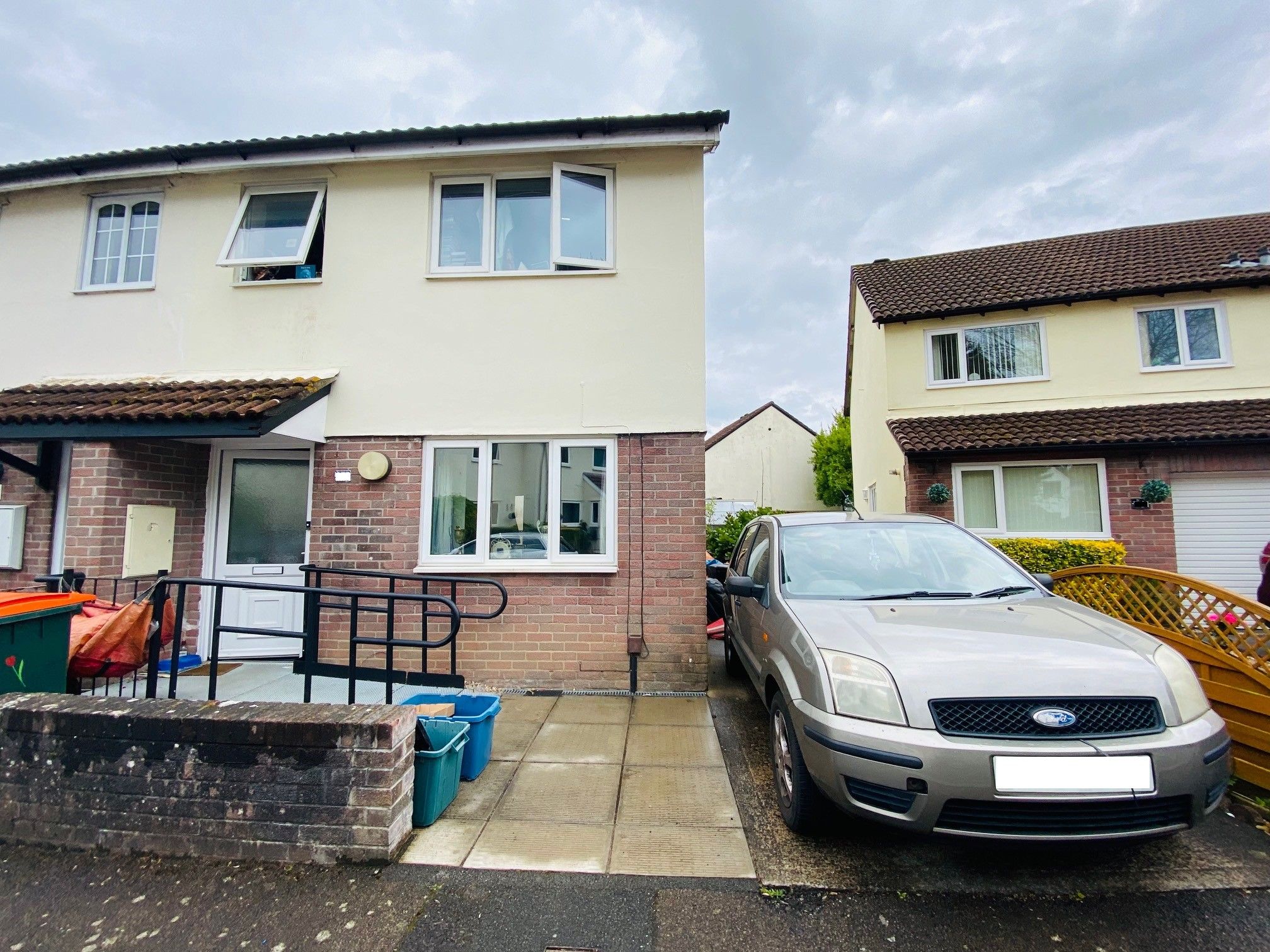 3 bed semidetached house for sale in Beech Grove, St. Brides Wentlooge