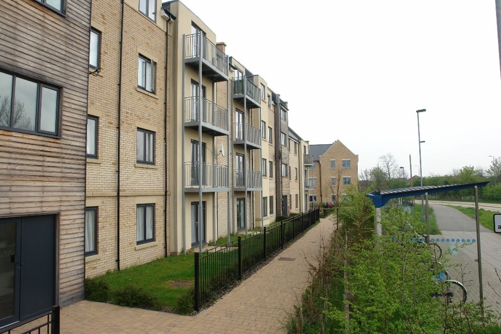 2 bed flat to rent in Sweetpea Way, Orchard Park, Cambridge CB4 Zoopla