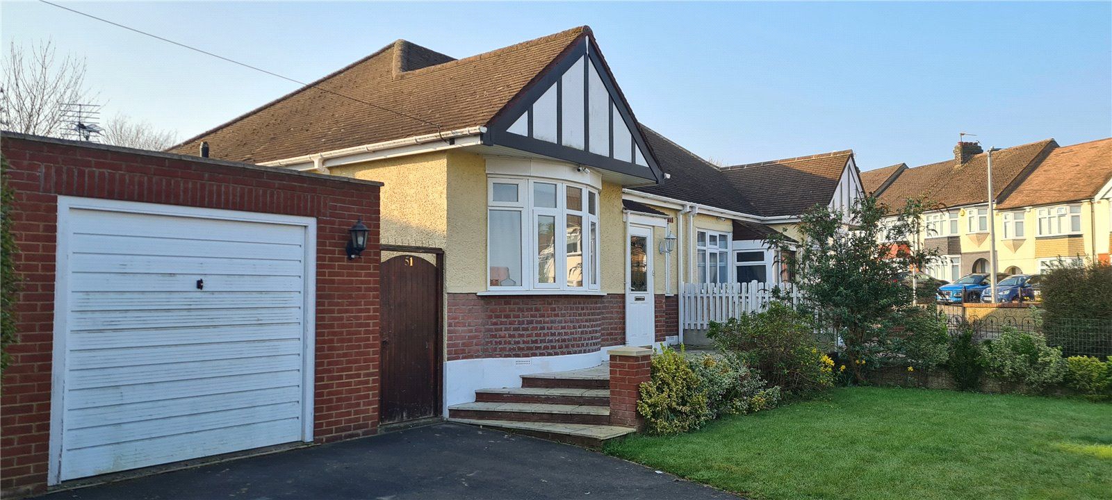 Bungalow for sale in Gerrard Avenue, Rochester, Kent ME1 Zoopla