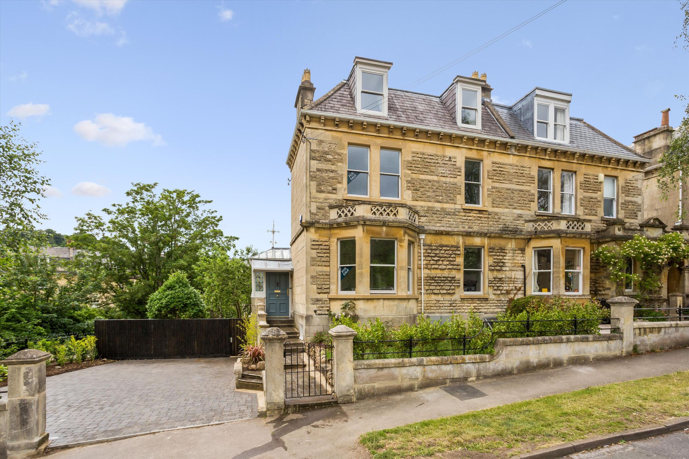 The Tyning, Bath, Somerset BA2  