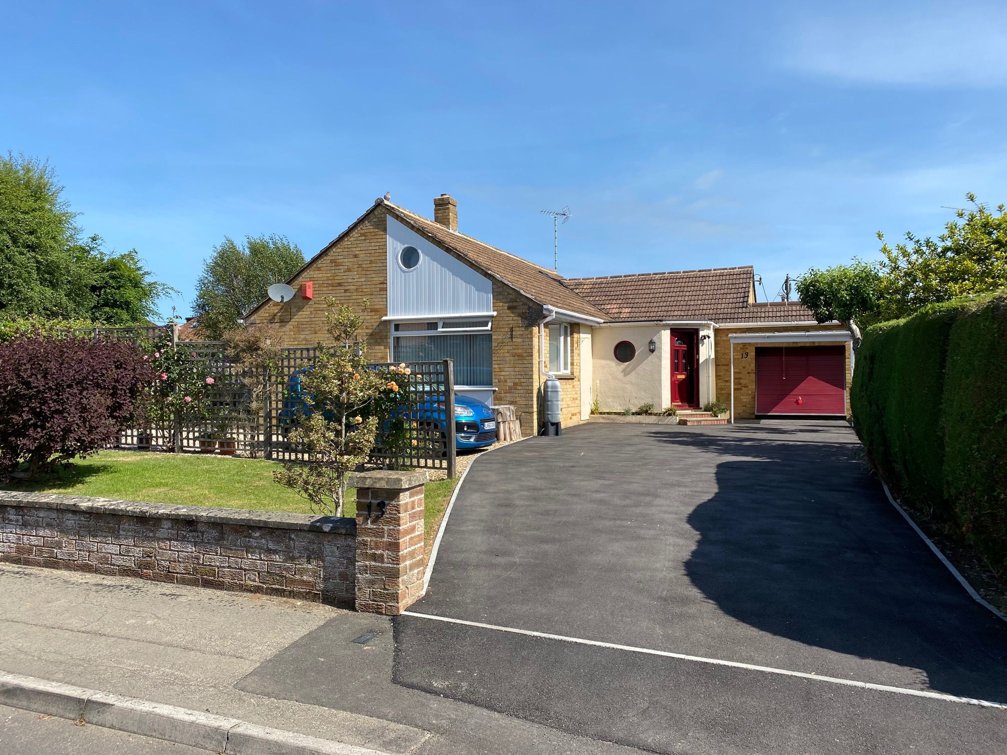 3 bed detached bungalow for sale in The Beeches, Lydiard Millicent