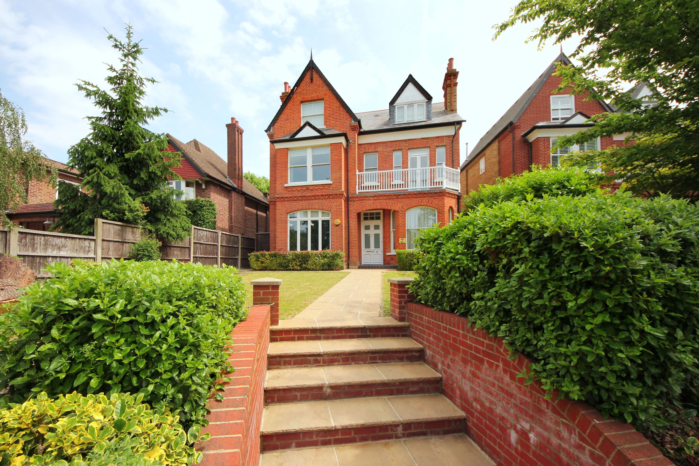 2 bed flat for sale in Helena Road, London W5 Zoopla