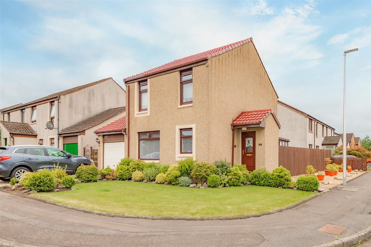 3 bed detached house for sale in Lochmaben Drive, Stenhousemuir