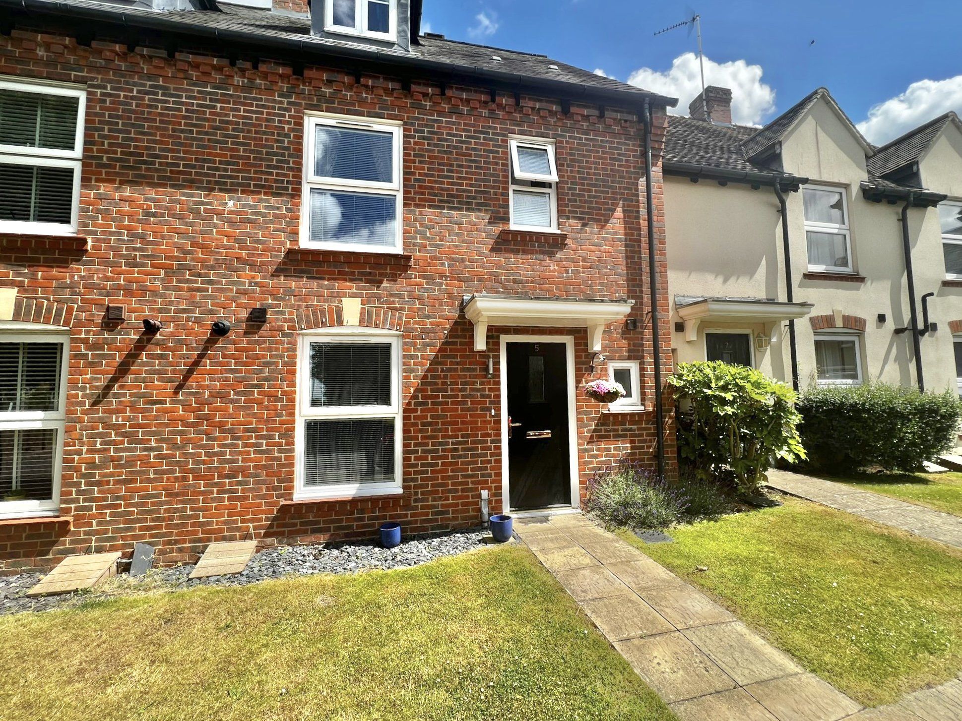 3 bed terraced house for sale in Farriers Close, Church Crookham, Fleet