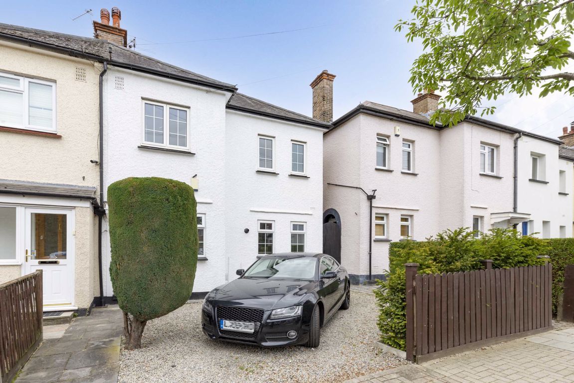 3 bed property for sale in Daleside Road, London SW16 Zoopla