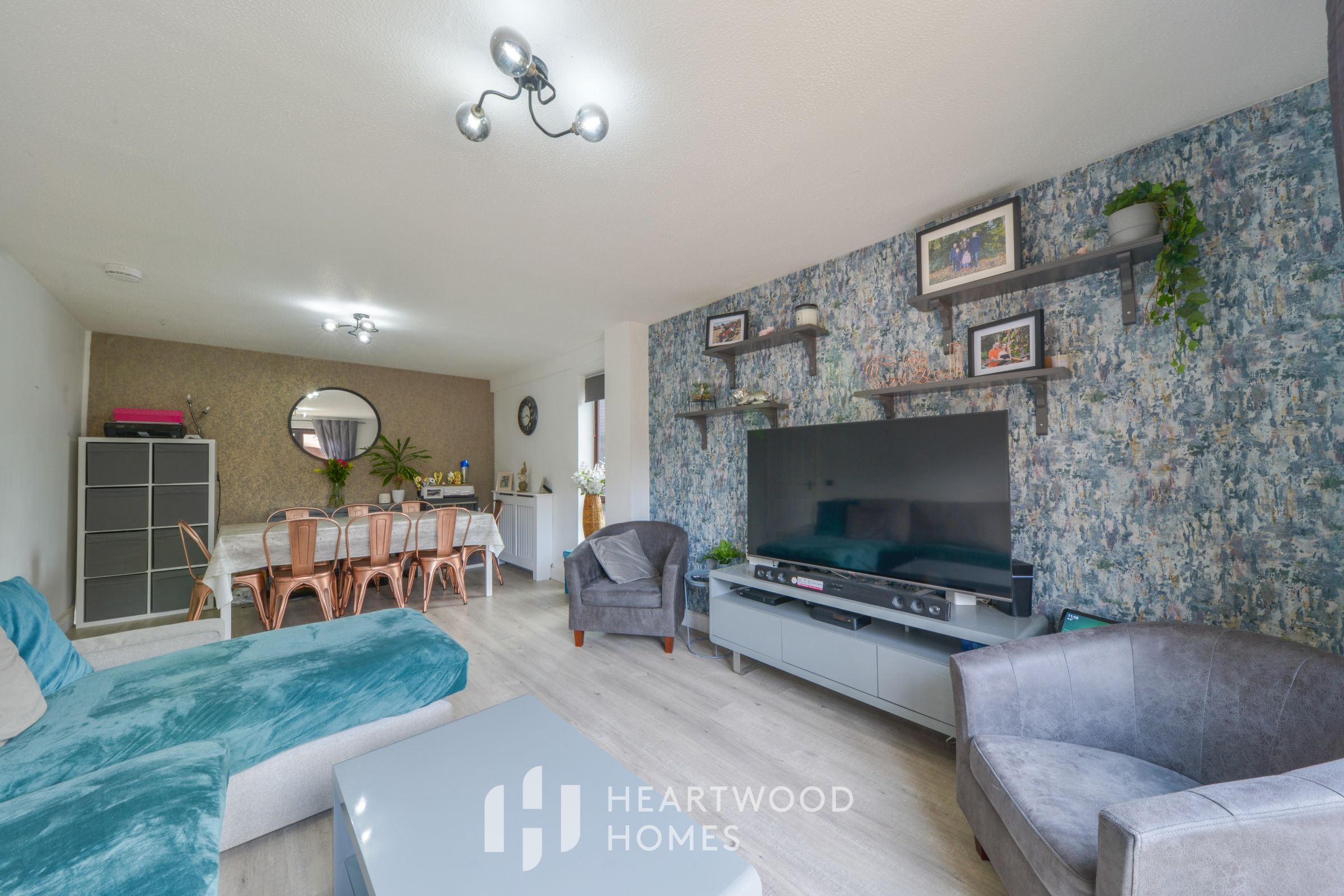 6 bed end terrace house for sale in Newgate Close, St. Albans AL4 Zoopla