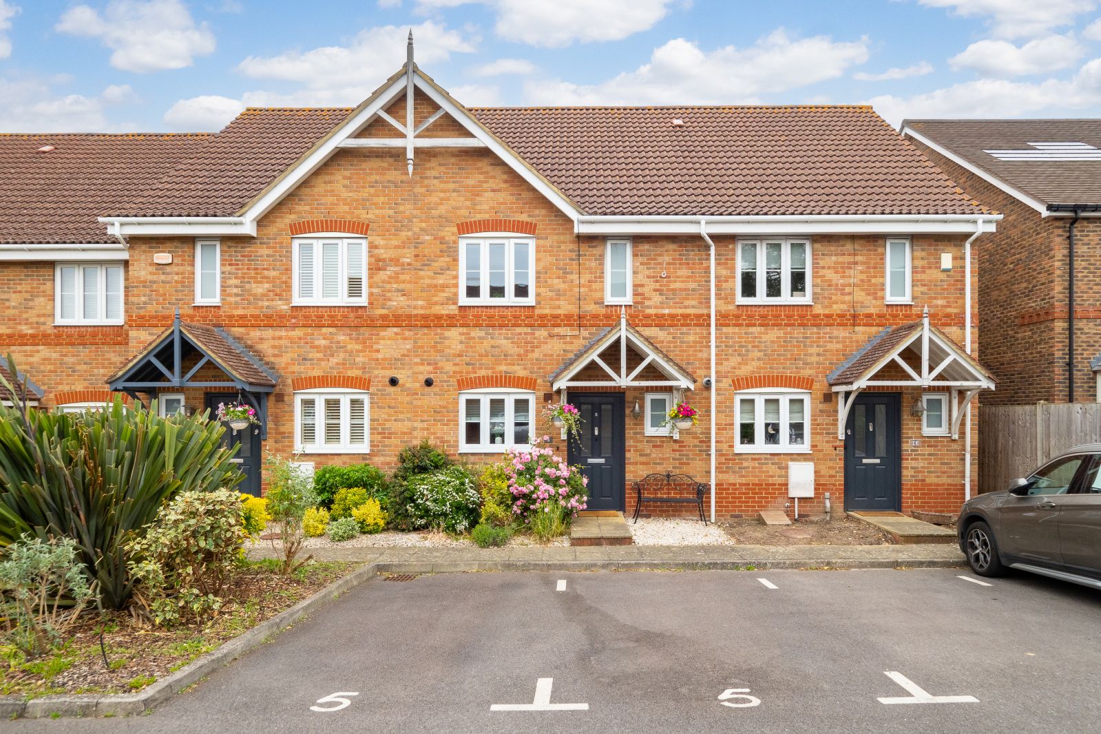 4 bed terraced house for sale in Winchester Mews, Worcester Park KT4