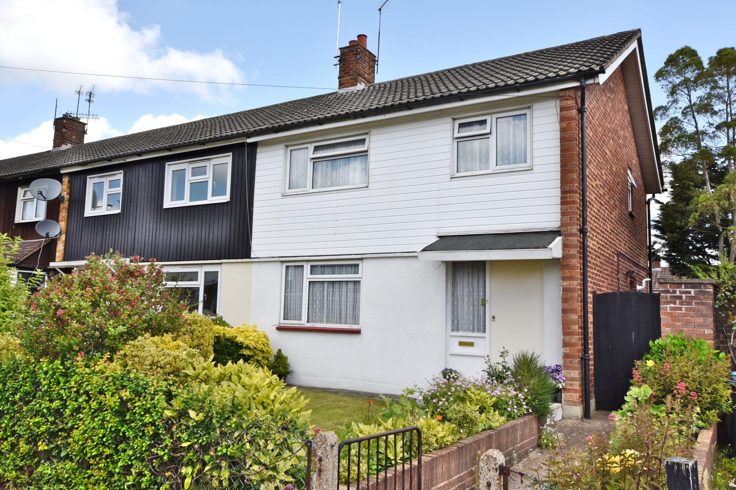 3 bed semidetached house for sale in The Pelhams, Watford WD25 Zoopla
