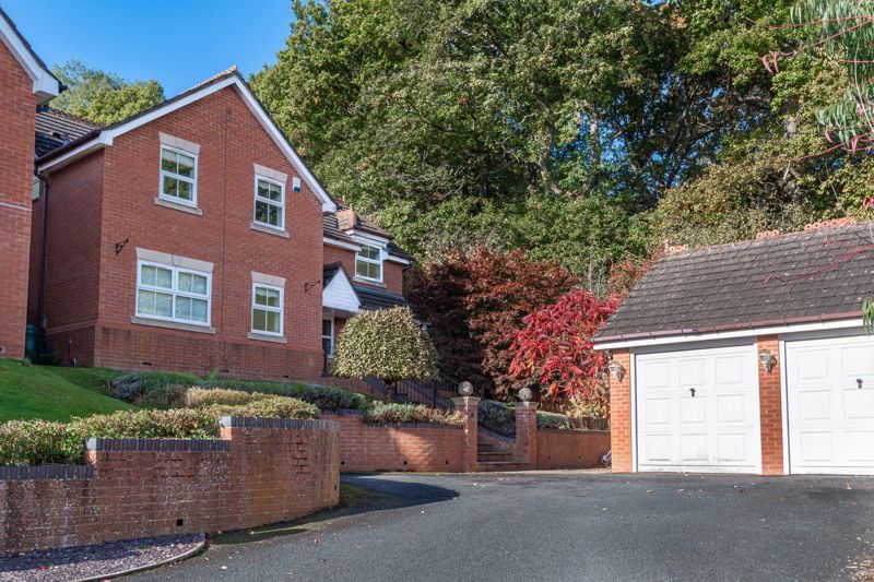 4 bed detached house for sale in Atworth Close, Redditch B98 Zoopla
