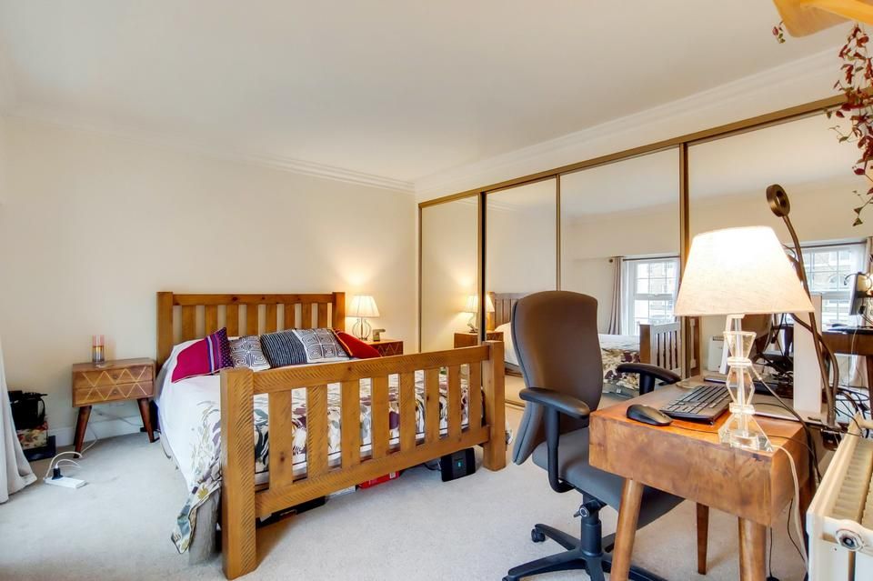 Coachmans Terrace 80-86 Clapham Road London SW9  