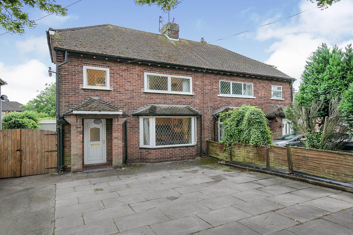3 bed semidetached house for sale in Ashby Road, Scunthorpe