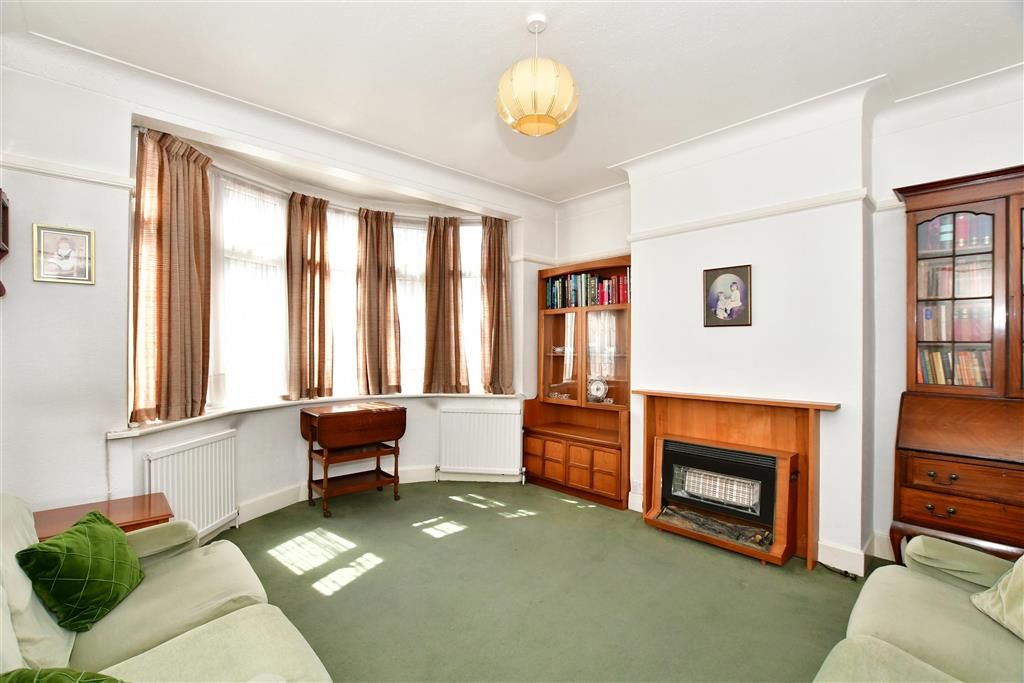 3 bed end terrace house for sale in Primrose Avenue, Romford, Essex RM6