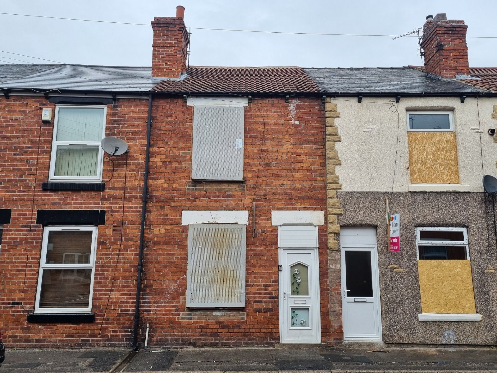 2 bed terraced house for sale in Elizabeth Street, Goldthorpe