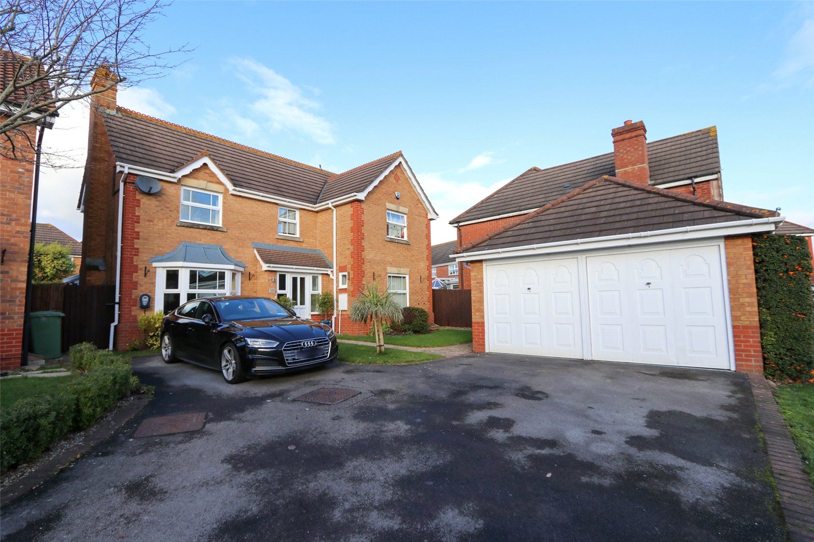 4 bed detached house for sale in Saxon Way, Bradley Stoke, Bristol