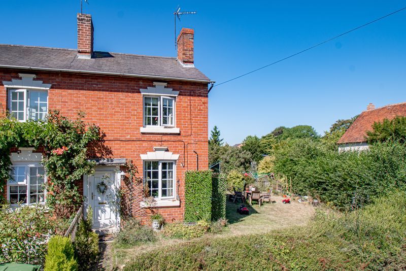 1 bed end terrace house for sale in Moors Lane, Feckenham, Redditch B96