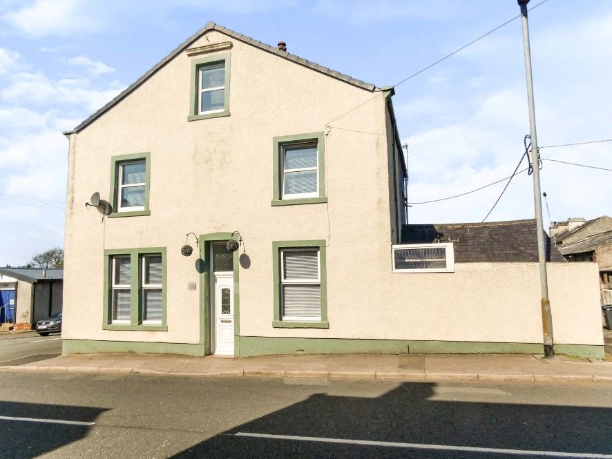 4 bed end terrace house for sale in 76 Trumpet Road, Cleator, Cumbria