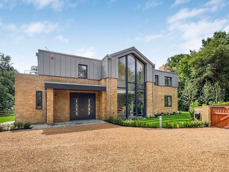 4 bed detached house for sale in Essendon, Hertfordshire AL9 Zoopla