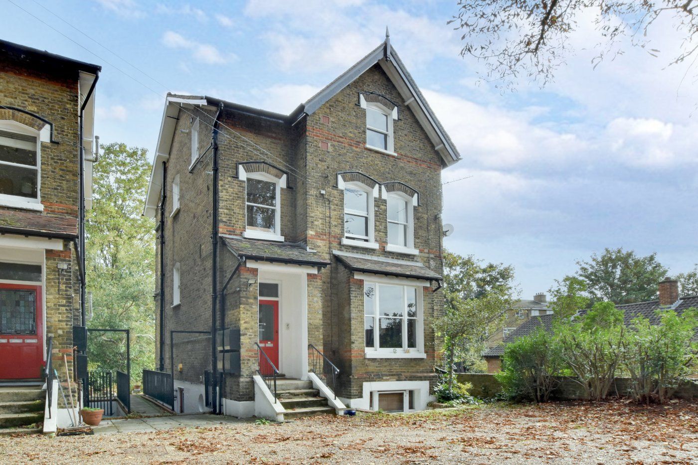 1 bed flat for sale in Dacre Gardens, Brandram Road, Lewisham, London