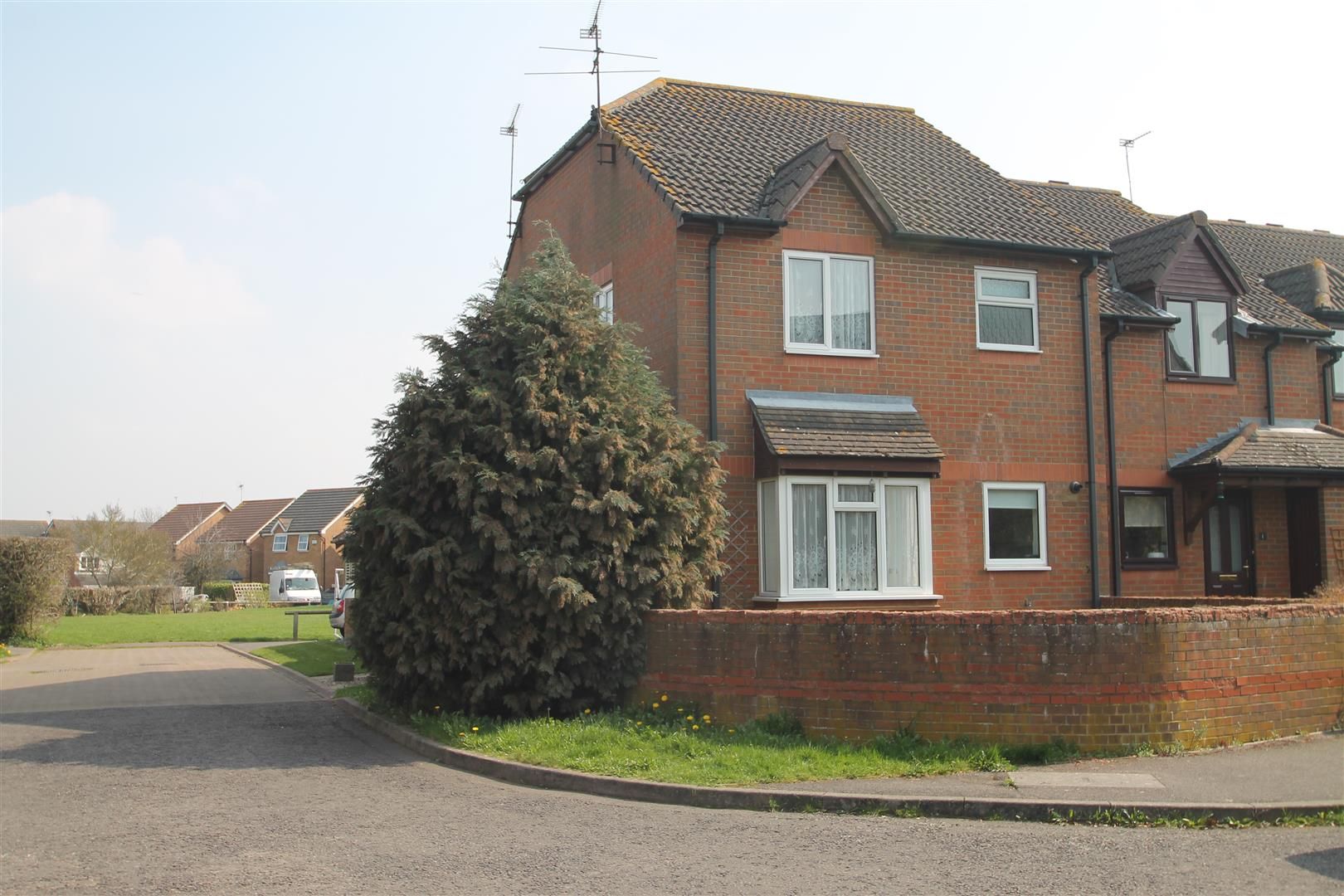 Far Furlong Close, Aylesbury HP21  