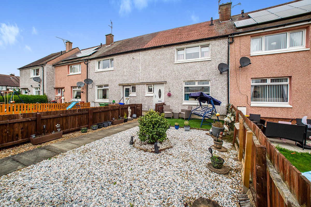 3 bed terraced house for sale in Scotstoun Road, Cowie, Stirling