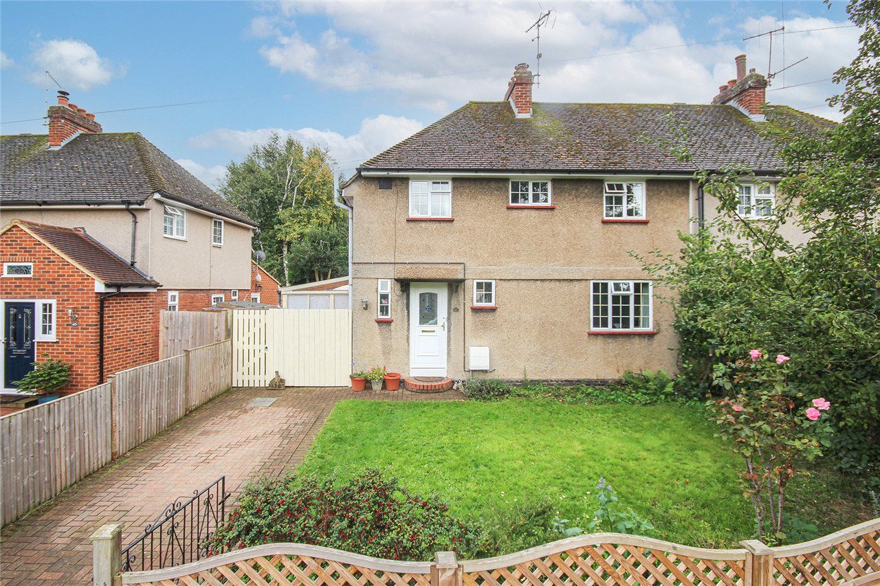 3 bed semidetached house for sale in Broomfield Road, Welwyn