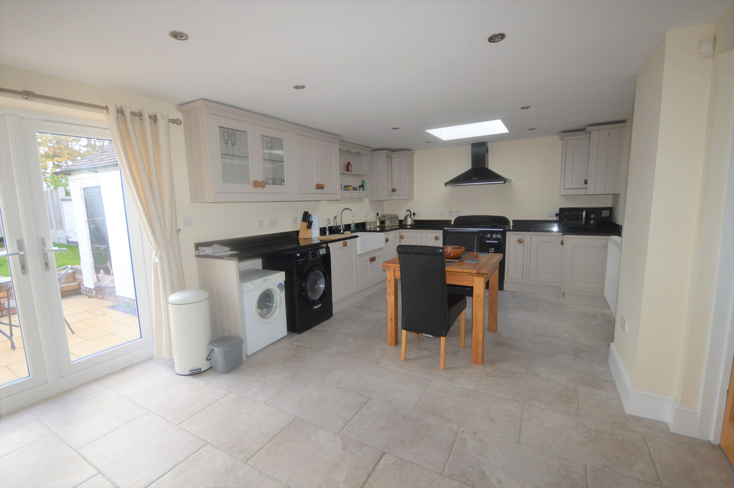 2 bed cottage to rent in Newcastle Road, Madeley, Crewe CW3 Zoopla