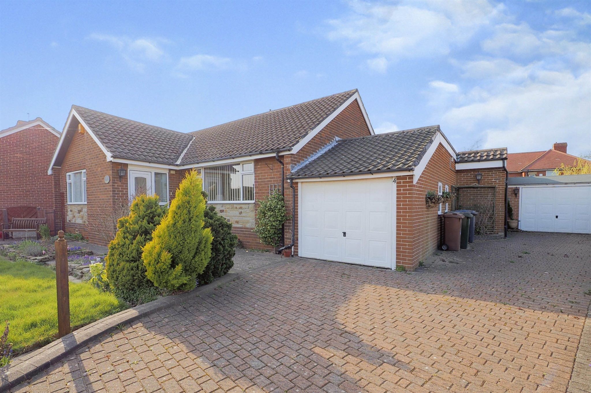 4 bed detached bungalow for sale in Fairfield, Birdwell, Barnsley S70