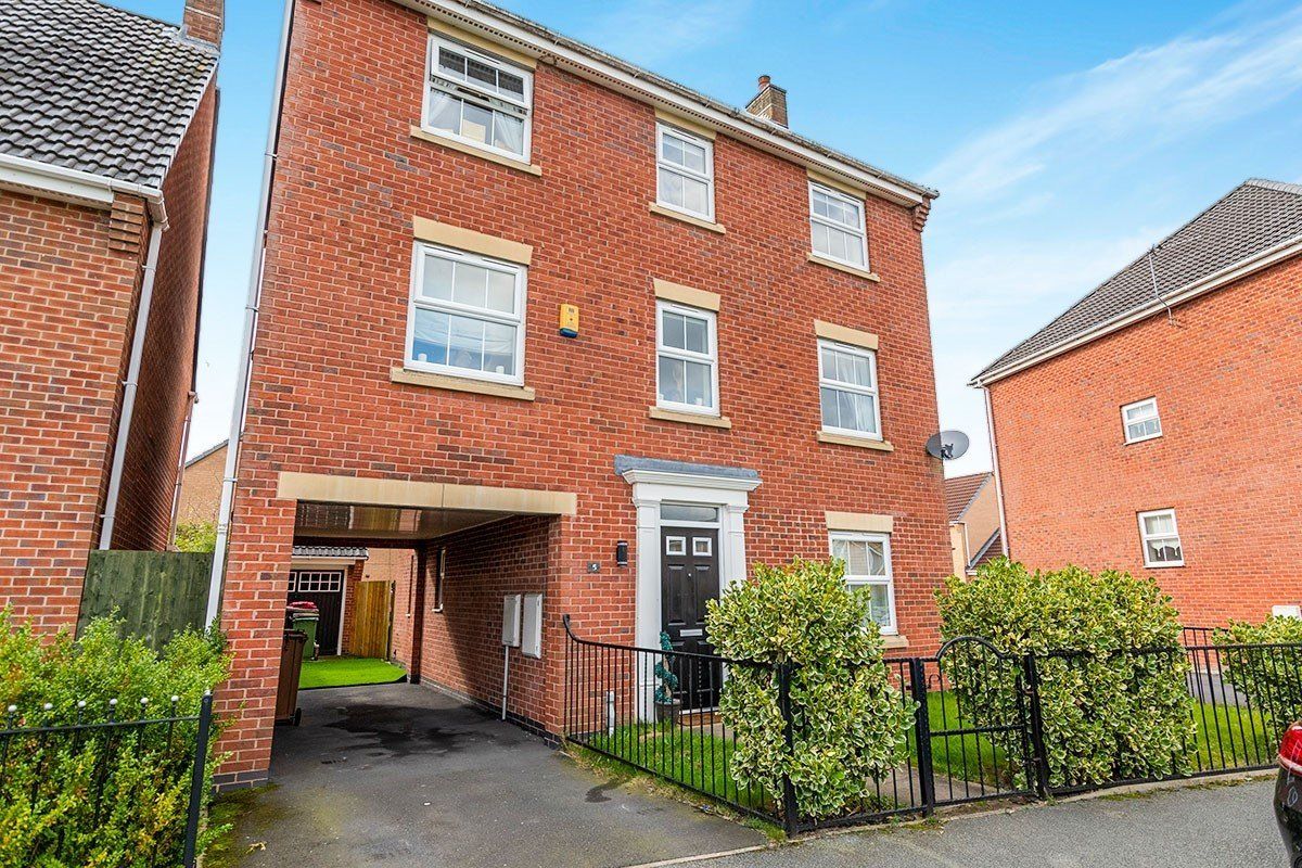 4 bed detached house for sale in Salhouse Gardens, St. Helens