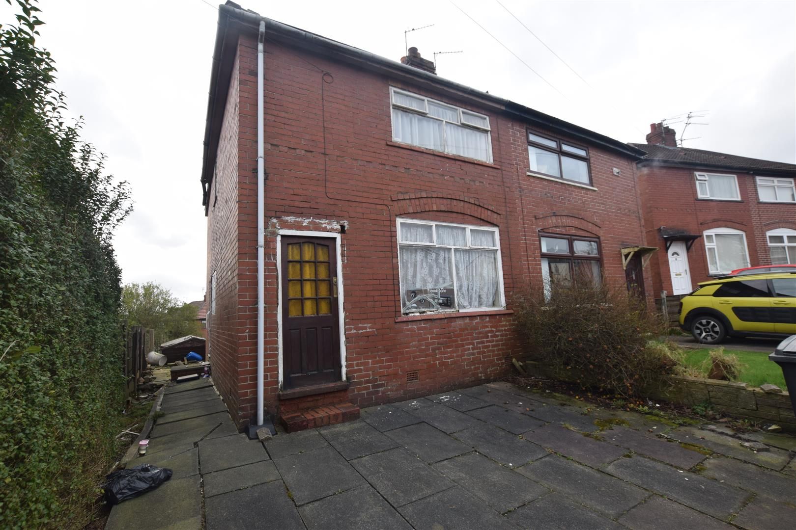 3 bed semidetached house for sale in Alderley Street, AshtonUnder