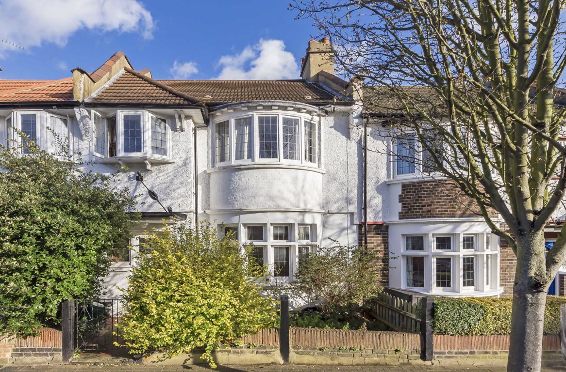 3 bed terraced house to rent in Bracken Avenue, London SW12 Zoopla